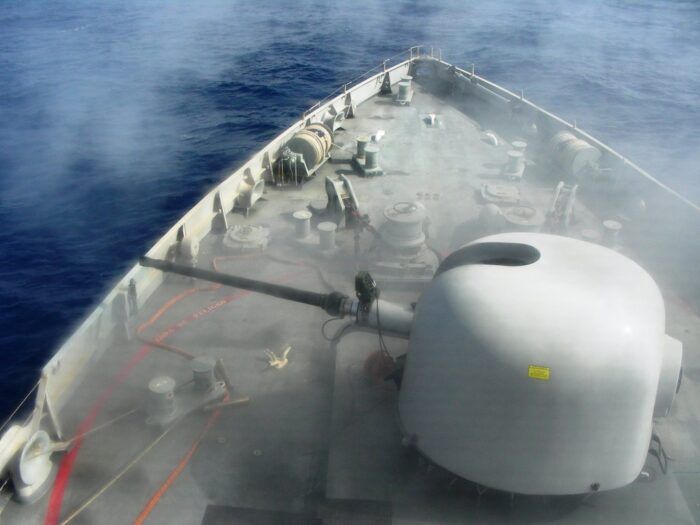 ARTILLERÍA NAVAL DEL SIGLO XXI
