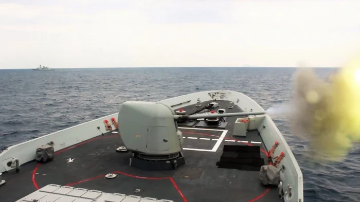 ARTILLERÍA NAVAL DEL SIGLO XXI